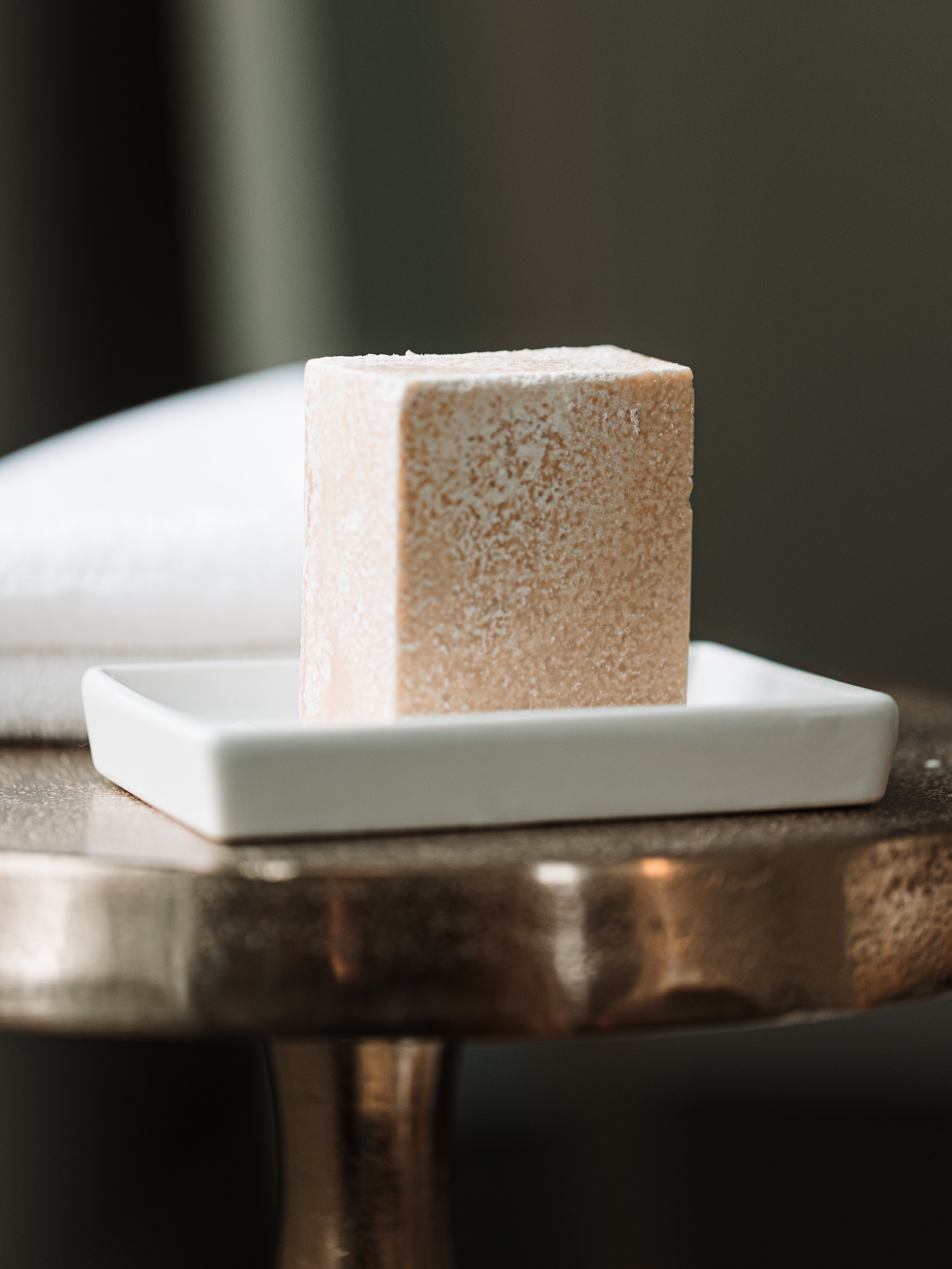 Cocoa Butter & Grapefruit Salt Bar