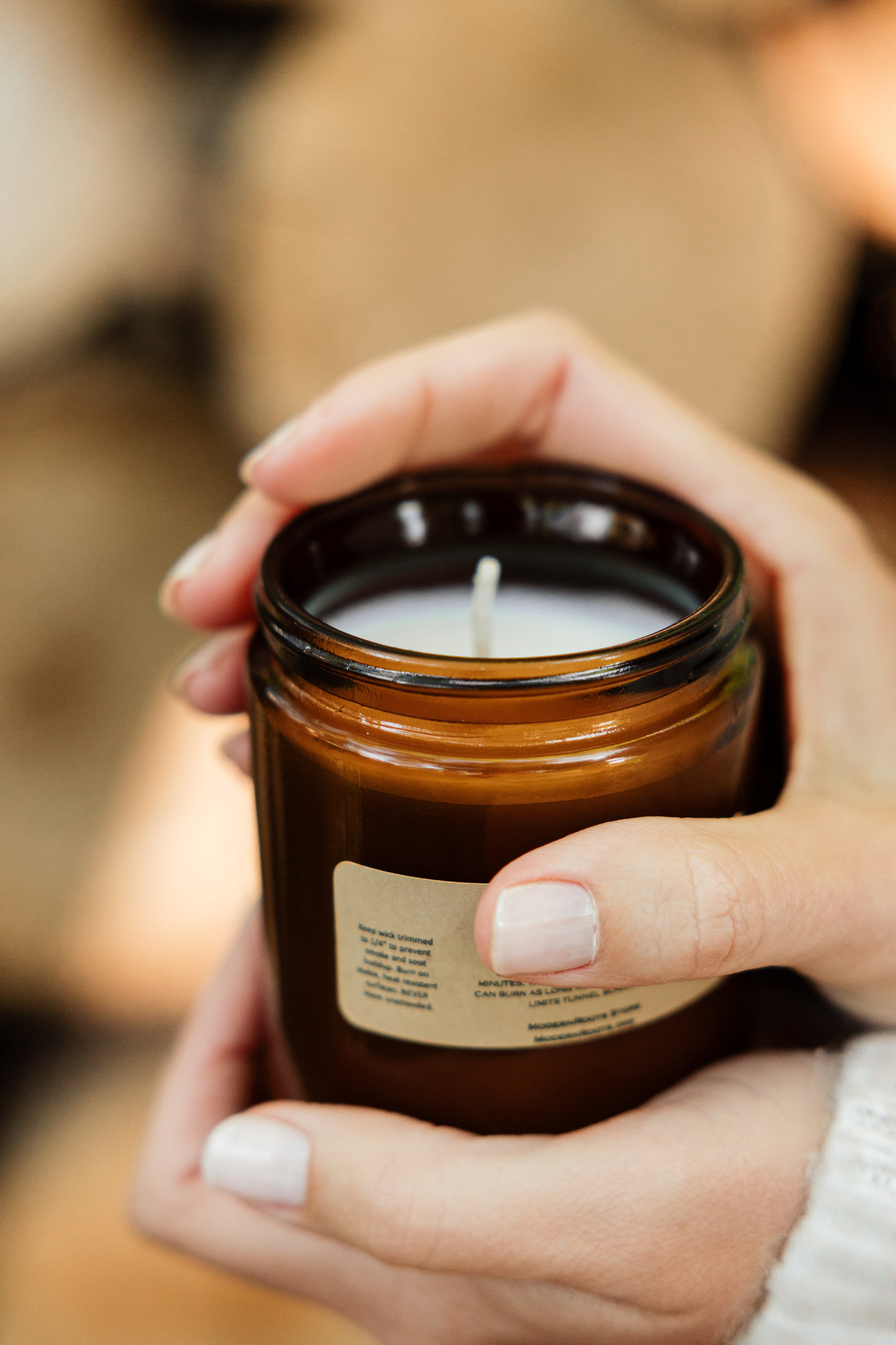 Lingonberry Amber - Glass Soy Wax Candle