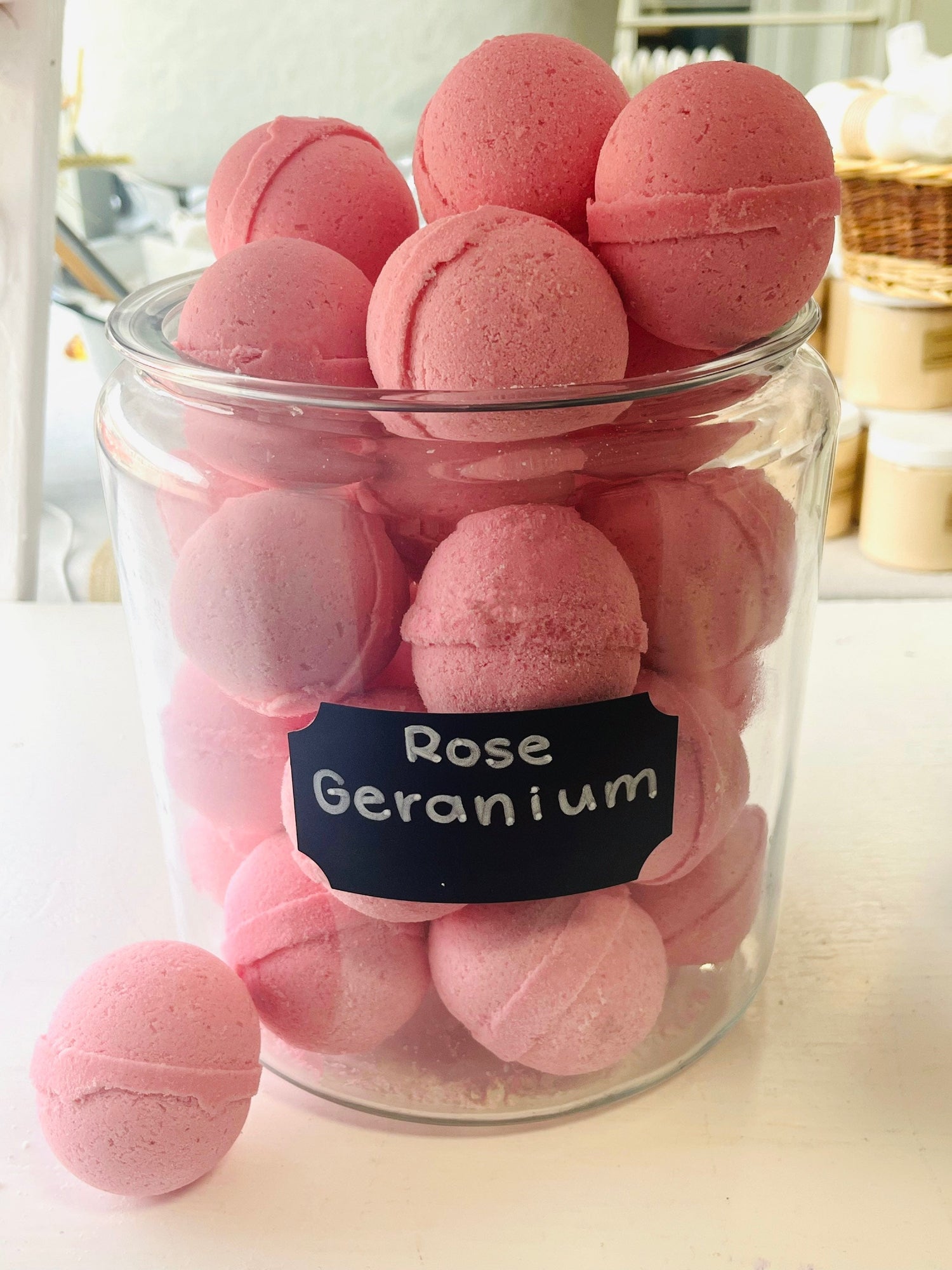 Rose Geranium Natural Magnesium Bath Bomb